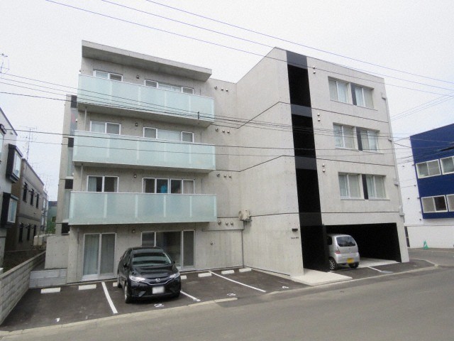 建物外観　人気のデザイナーズマンションです☆