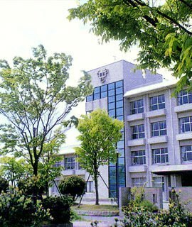 【池之坊ハイツの中学校】