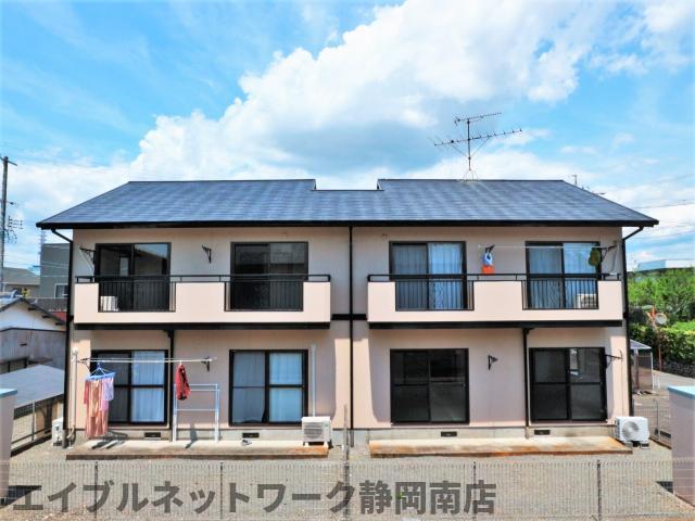 建物外観　落ち着いた雰囲気の外観です