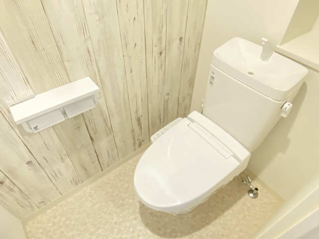 トイレ　同型タイプの写真です