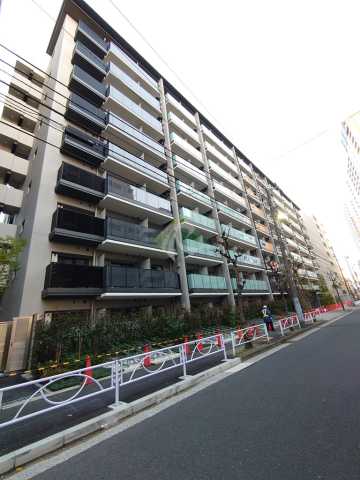 墨田区千歳のマンションの建物外観