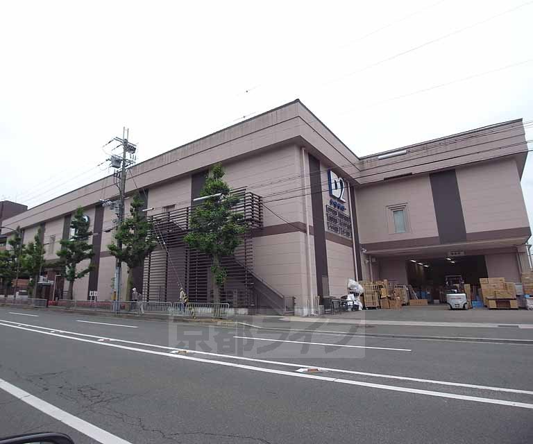 【京都市右京区嵯峨中山町のマンションのホームセンター】