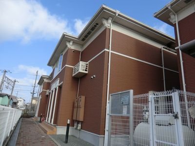 【姫路市勝原区山戸のアパートの建物外観】