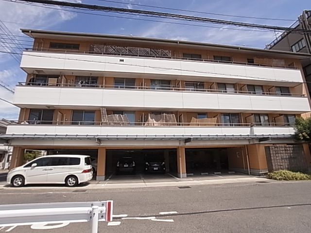 神戸市長田区駒栄町のマンションの建物外観