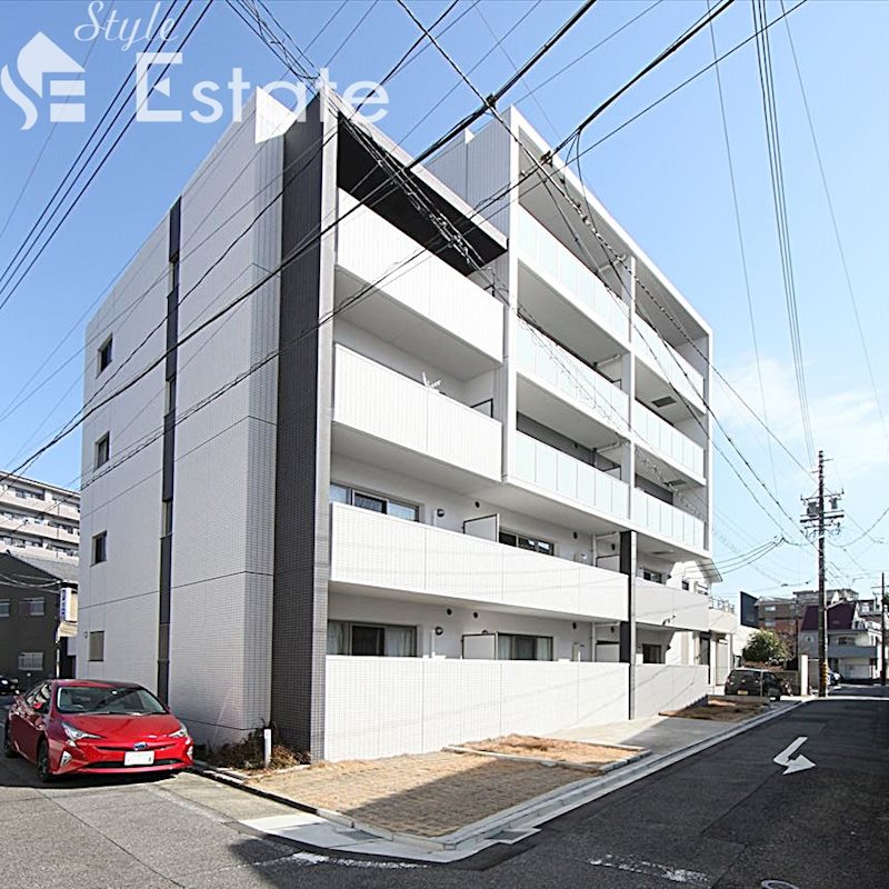 名古屋市昭和区折戸町のマンションの建物外観