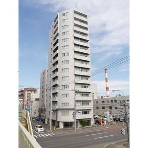 【レジデンスタワー札幌の建物外観】