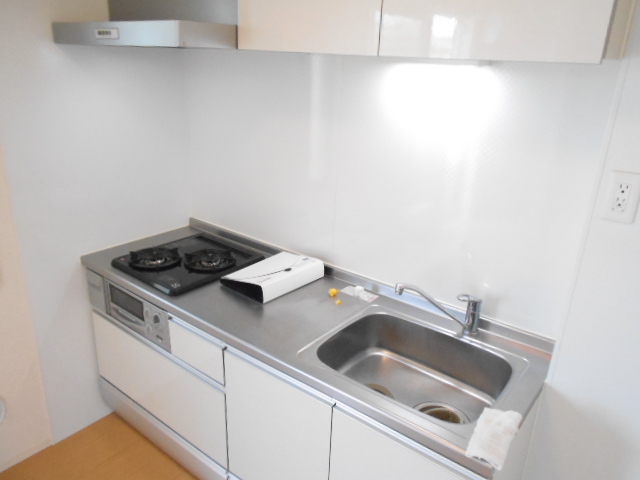 キッチン　※同物件、別部屋の写真です。