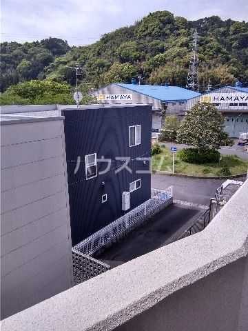 【静岡市駿河区鎌田のマンションのバルコニー】