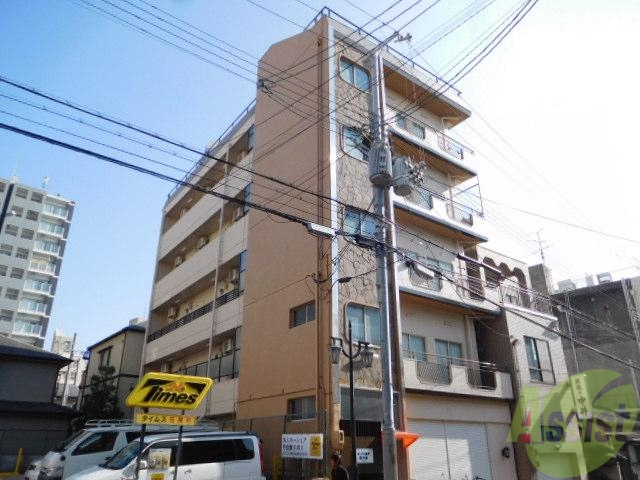 建物外観　綺麗な外観ですね。