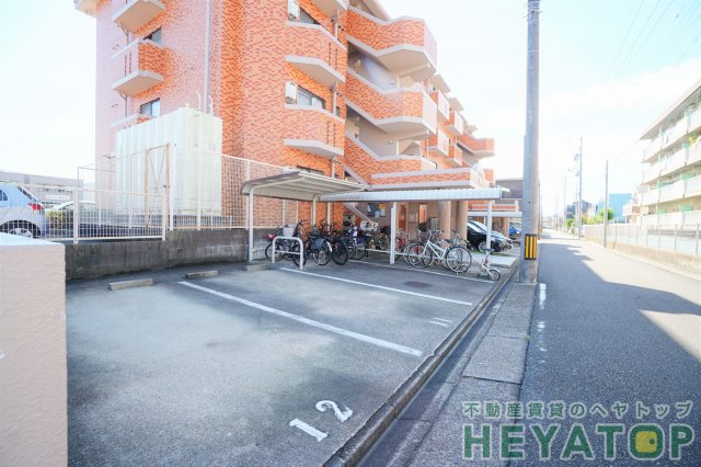 その他　敷地内駐車場