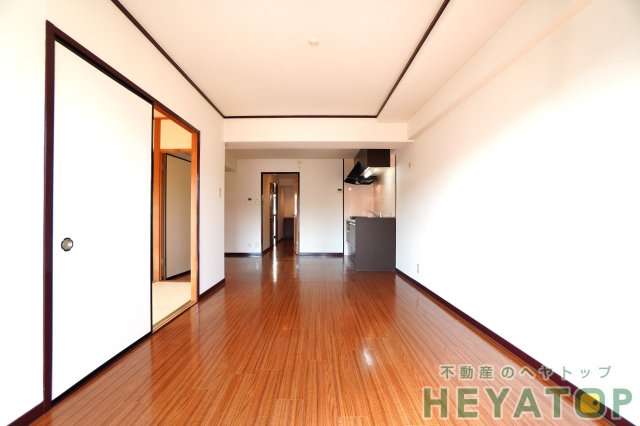 居室・リビング　ＬＤＫ１０.５帖（同仕様写真）