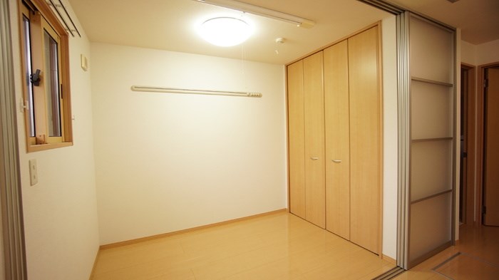 その他部屋・スペース　洋室3帖、寝室としてお使いいただけます