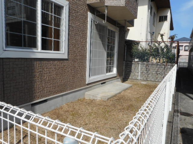 バルコニー　庭