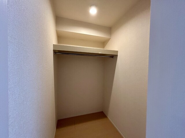 収納　ウォークインクローゼット