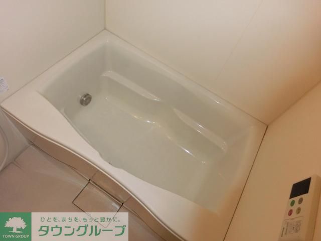 バス・シャワールーム　追い焚き完備