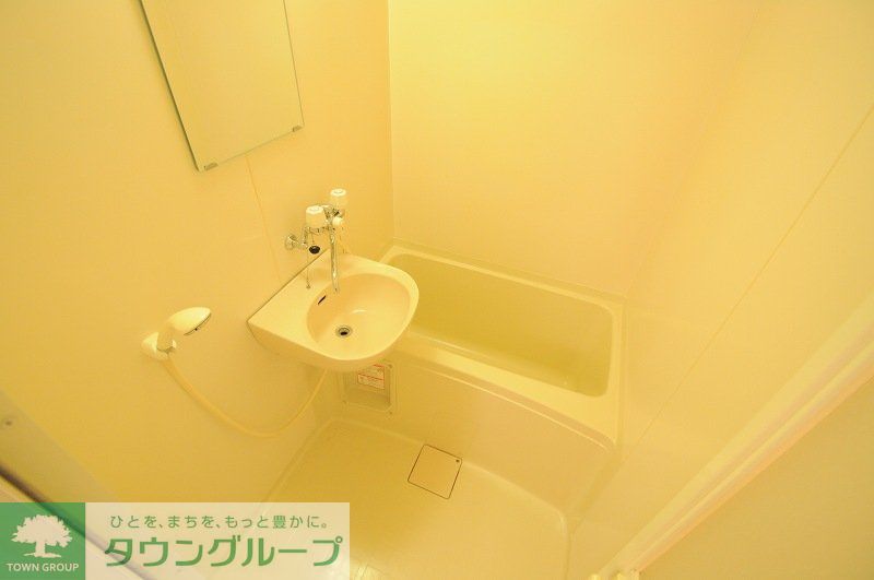 レオパレスグランシアの風呂写真