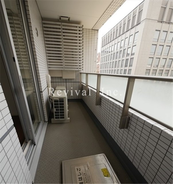 バルコニー　ゆったりとしたバルコニー部分