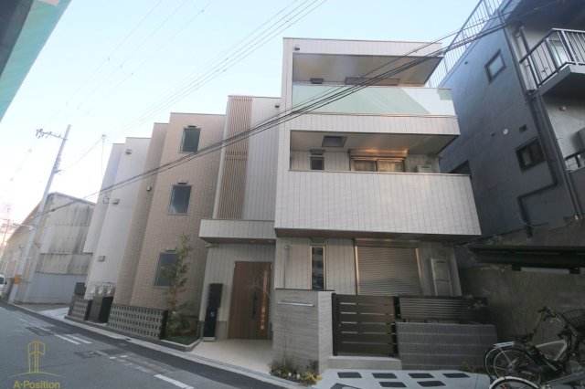 建物外観　YOURMAISON　TENMA