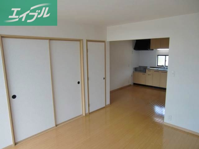 居室・リビング　リビング