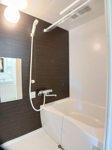バス・シャワールーム　日々の暮らしに欠かせないお風呂です