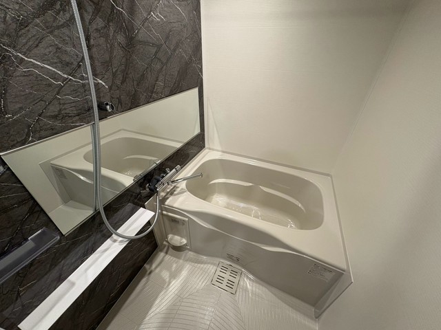 バス・シャワールーム　別号室の写真です