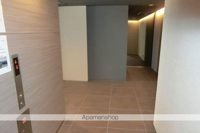 ロビー　ロビー