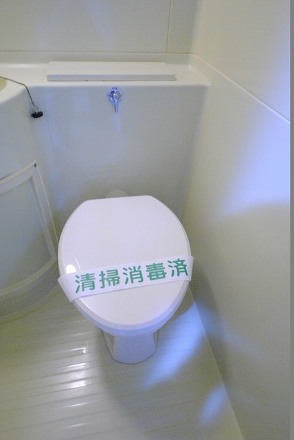 トイレ　写真は３０１号室