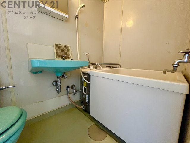 バス・シャワールーム　シンプルで機能的なユニットバスです！