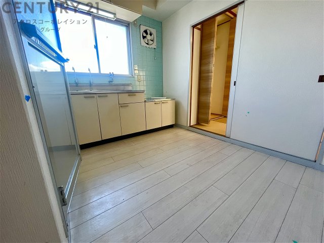 居室・リビング　角部屋住戸で過ごしやすく、おすすめです。