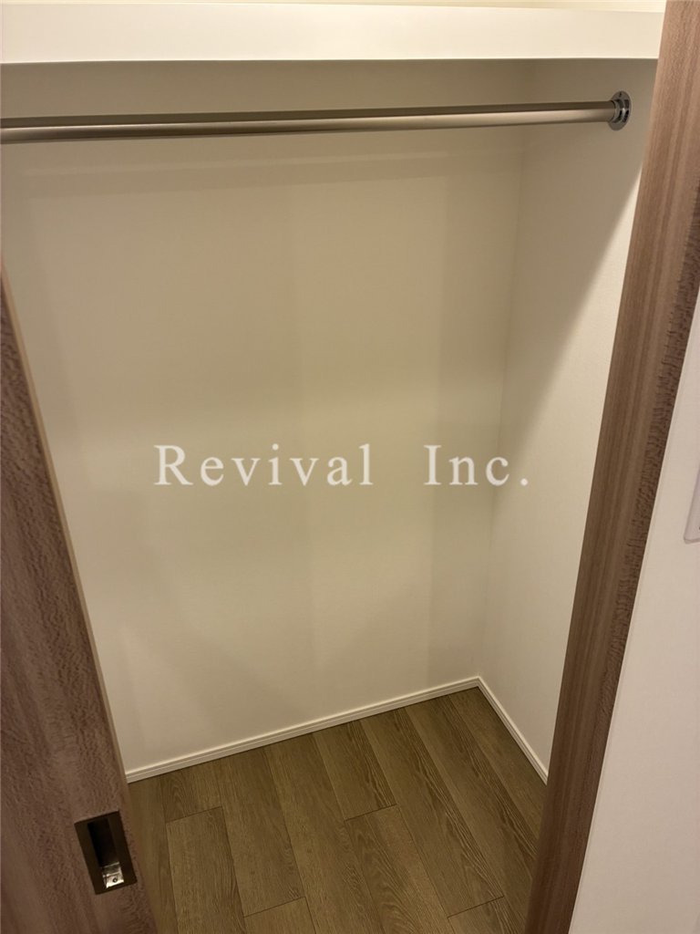 収納　ウォークインクローゼットございます