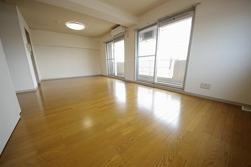 居室・リビング　リビング（類似室内）