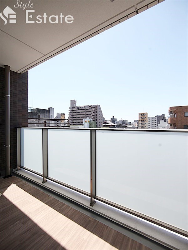 バルコニー　バルコニー