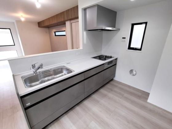 収納　壁一面の収納スペースあり♪