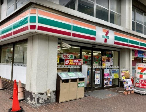 コンビニ　セブンイレブン 行徳駅前2丁目店（コンビニ）まで568m