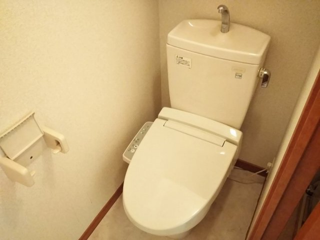 トイレ　画像6