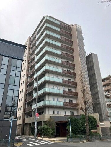 建物外観　落ち着いた雰囲気の外観です
