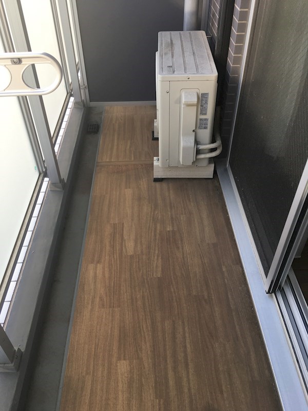 バルコニー　【見学予約受付中】当店の仲介手数料賃料の半月分以下でご紹介★