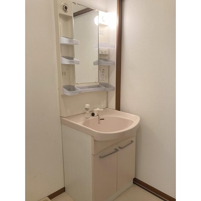 洗面設備　※参考写真（別部屋）