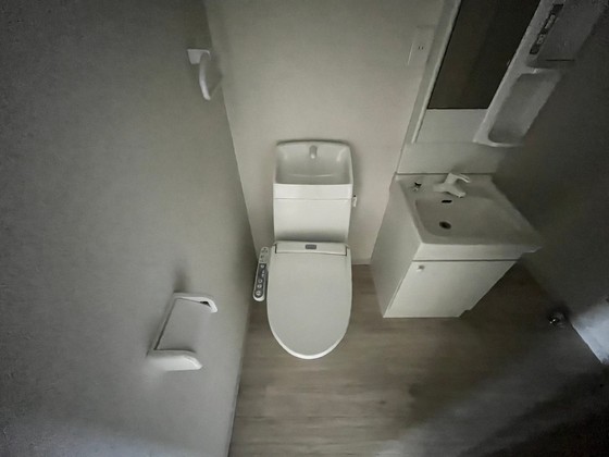 トイレ　※別部屋の写真です