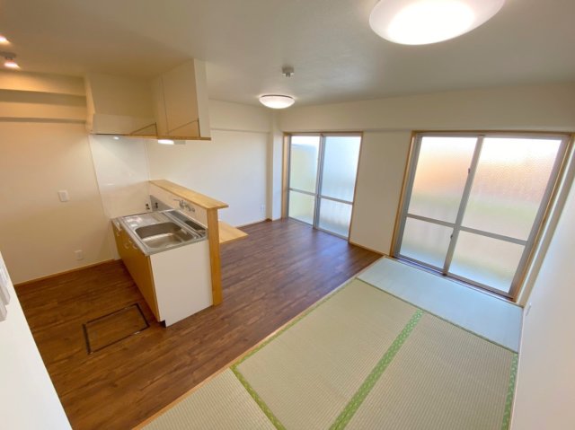 居室・リビング　宮里マンション★那覇市壷川エリア