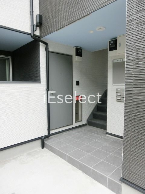 エントランス　お部屋へはこちらから