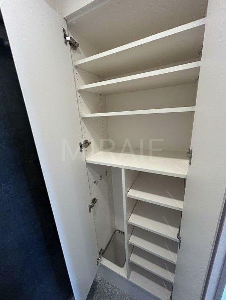 玄関　別号室の参考写真