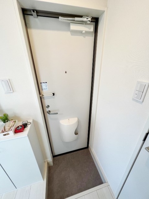 玄関　別部屋同仕様