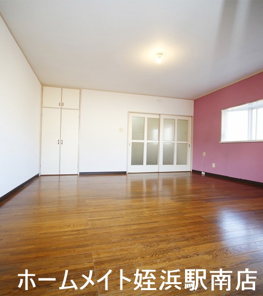 居室・リビング　★８帖と広く使えます♪★参考写真