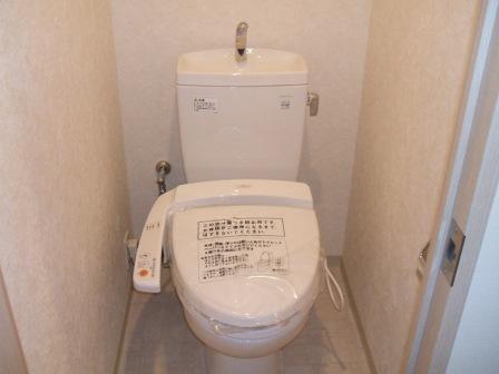 トイレ　ウォシュレット