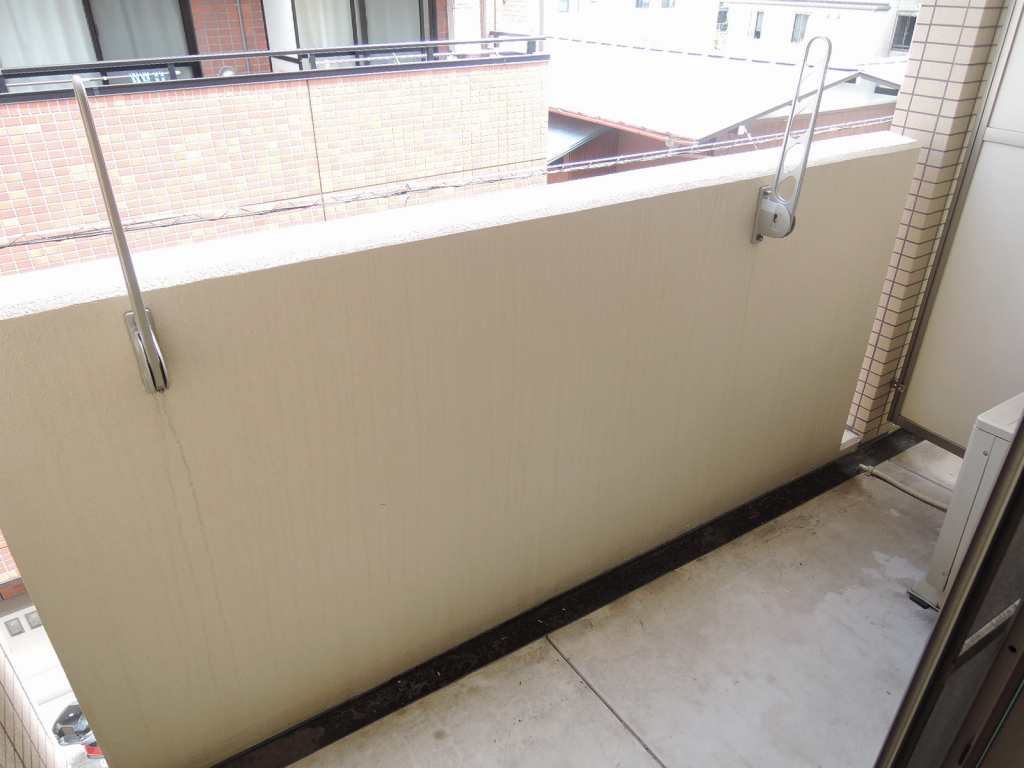 バルコニー　写真は３階のバルコニーです