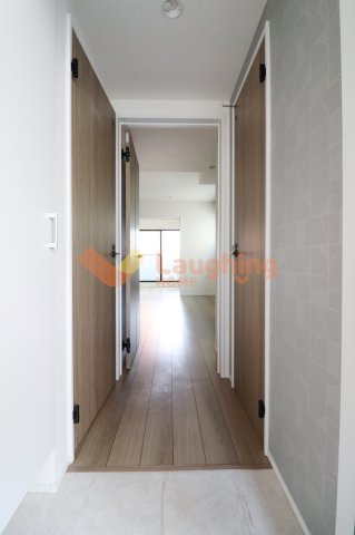 玄関　明るい玄関です