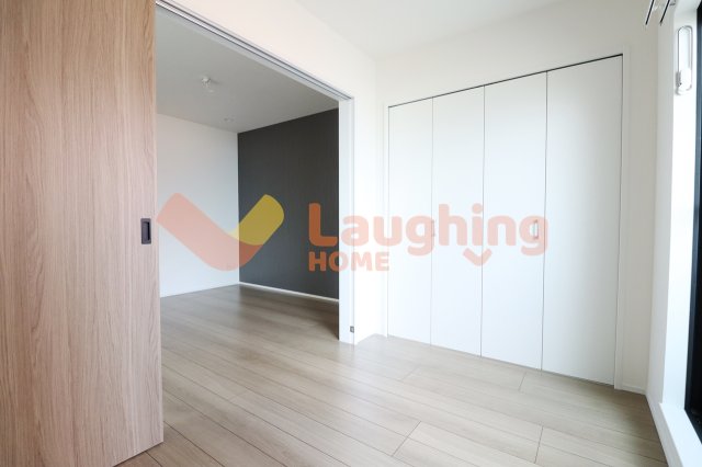 居室・リビング　こちらの居間で趣味の時間をお楽しみください