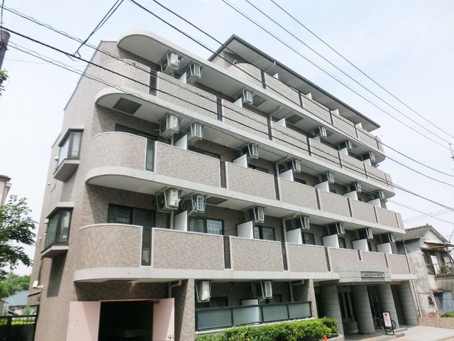 建物外観　鉄筋コンクリート造