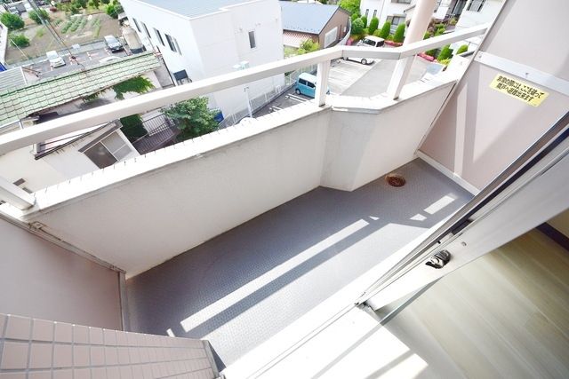 バルコニー　★バルコニーしっかりあります★